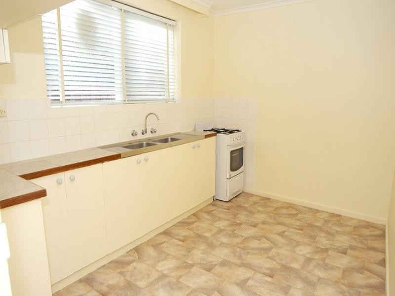 1/12 Toward Street, Murrumbeena VIC 3163