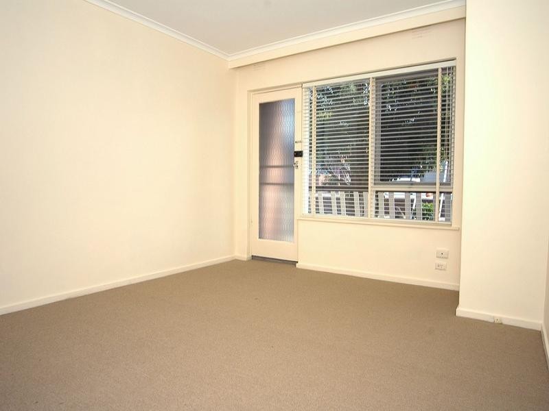 1/12 Toward Street, Murrumbeena VIC 3163