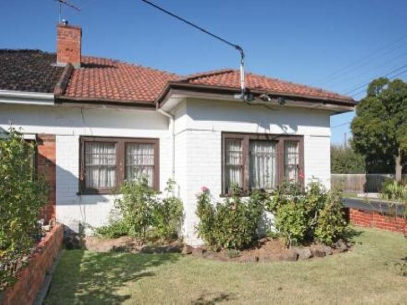 74 Oakleigh Road, Carnegie VIC 3163