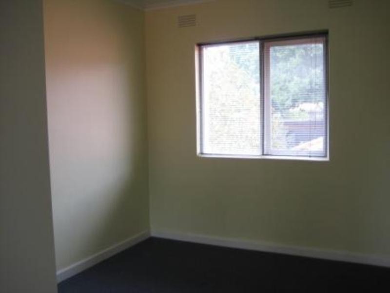 10/30 Oak Grove, Malvern East VIC 3145