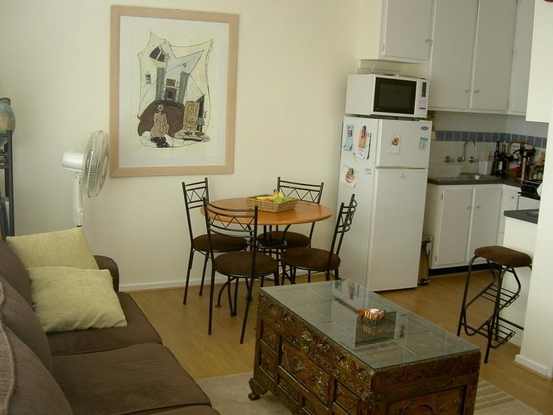 4/169 Oakleigh Road, Carnegie VIC 3163