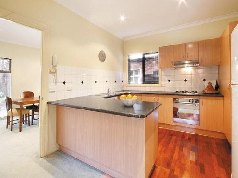 4/1172 Dandenong Road, Malvern East VIC 3145