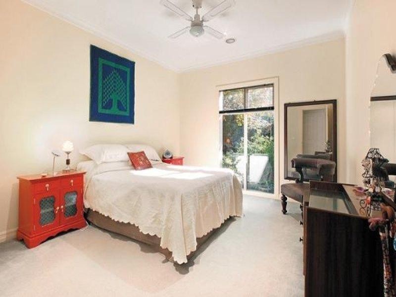 4/1172 Dandenong Road, Malvern East VIC 3145