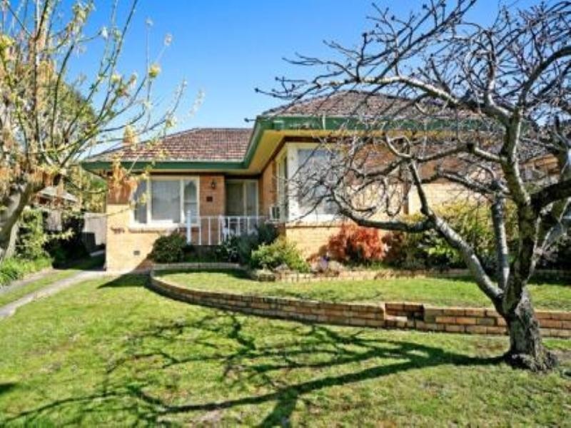 22 Leura Street, Murrumbeena VIC 3163