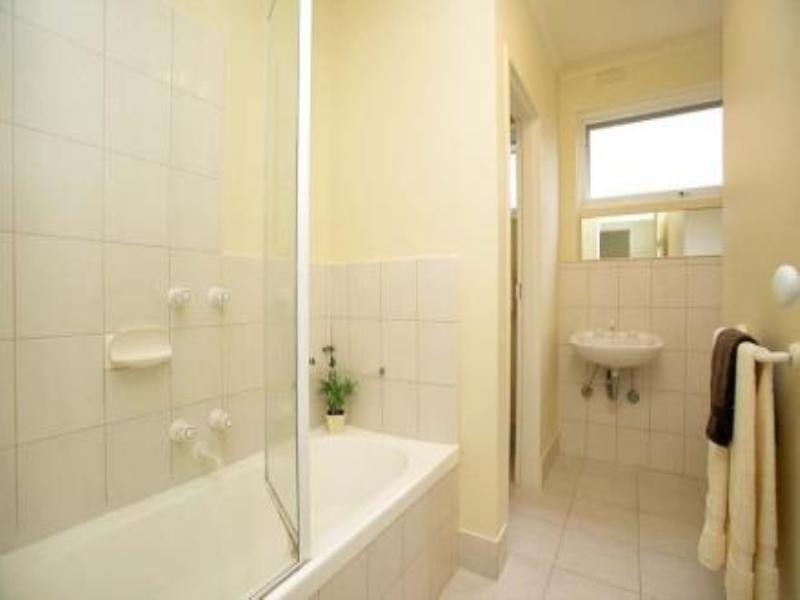 1/2A Thomson Avenue, Murrumbeena VIC 3163