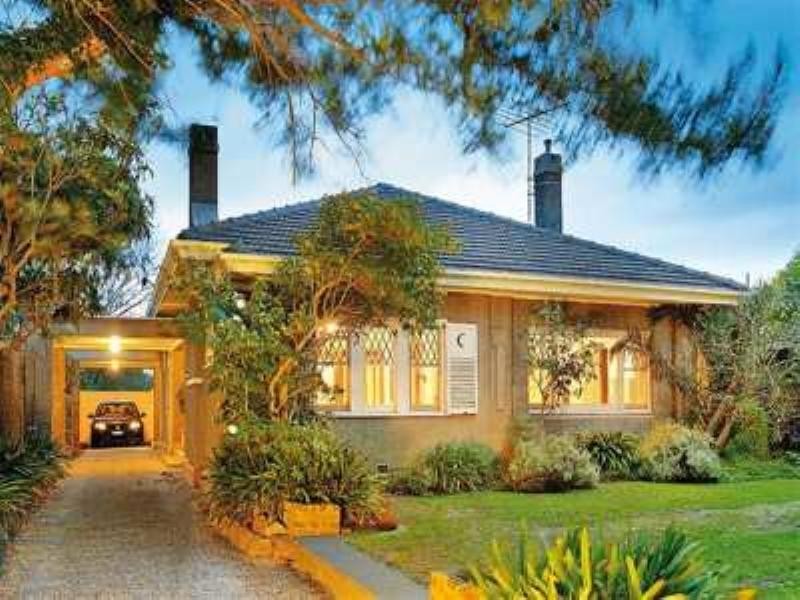 39 Murrumbeena Road, Carnegie VIC 3163