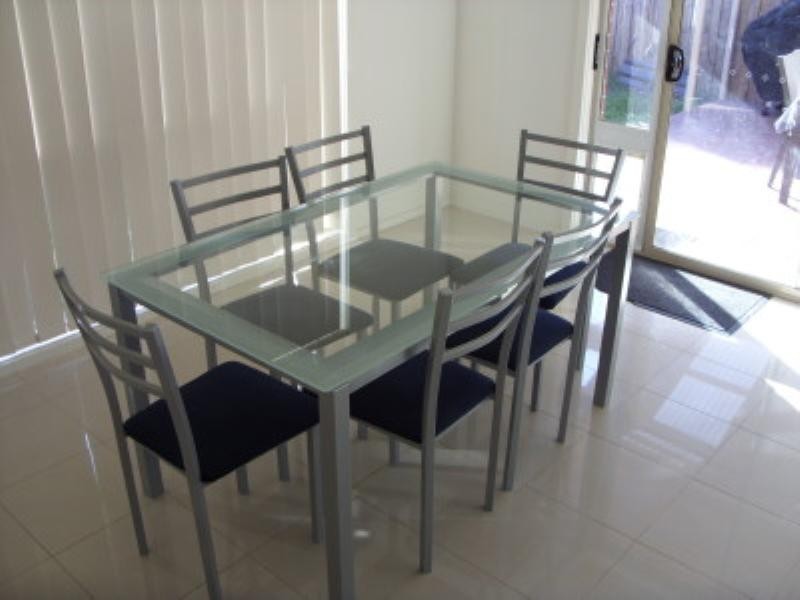 2/108 Haughton Road, Oakleigh VIC 3166