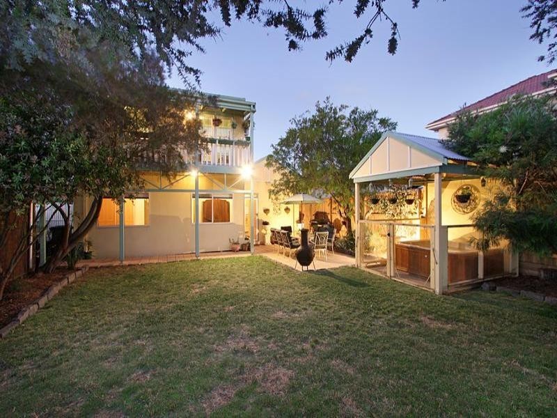 24 Dallas Avenue, Hughesdale VIC 3166