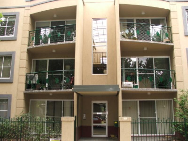 11/1 Warley Road, Malvern East VIC 3145