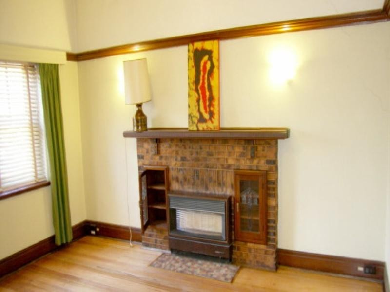 5 Burns Avenue, Murrumbeena VIC 3163