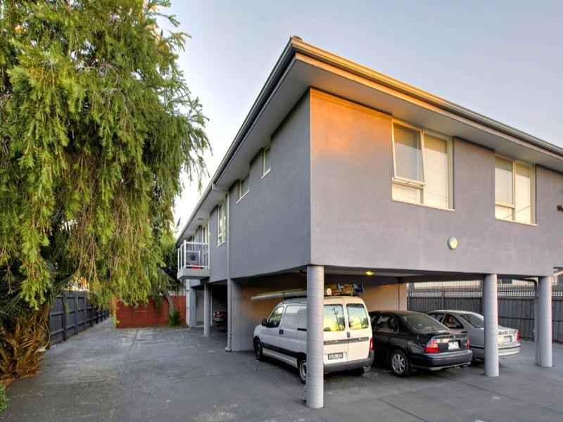10/21 Royal Avenue, Carnegie VIC 3163