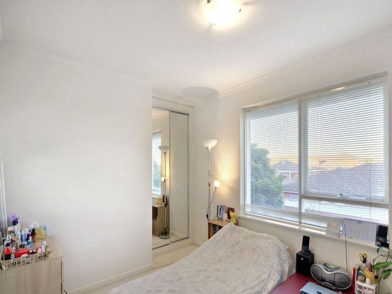 10/21 Royal Avenue, Carnegie VIC 3163