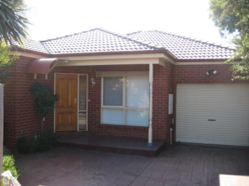 2/314 Tucker Road, Ormond VIC 3204