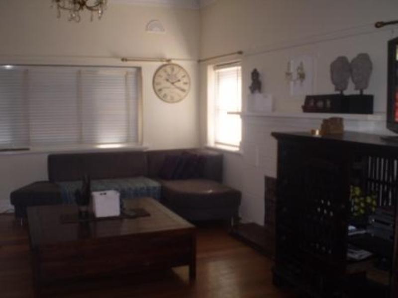 6 Rothschild Street, Caulfield South VIC 3162