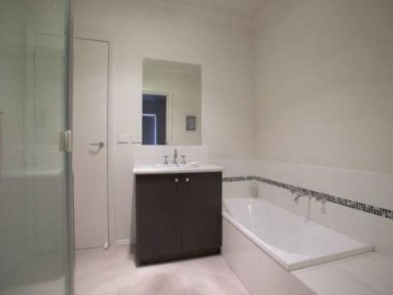 11 Portland Street, Carnegie VIC 3163