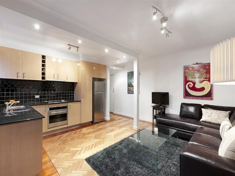 1/15 Sydney Street, Murrumbeena VIC 3163