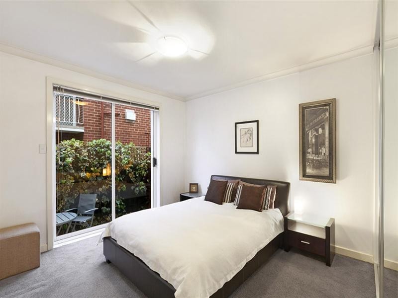 1/15 Sydney Street, Murrumbeena VIC 3163