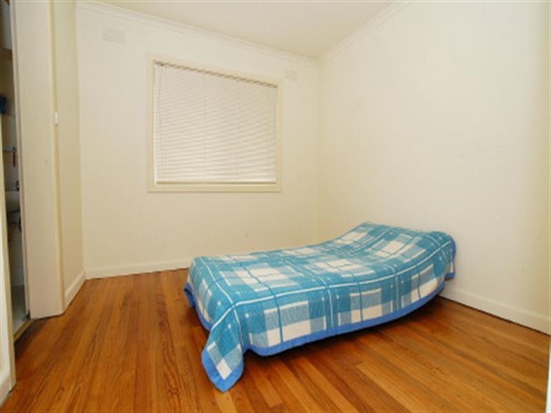 11/161 Oakleigh Road, Carnegie VIC 3163