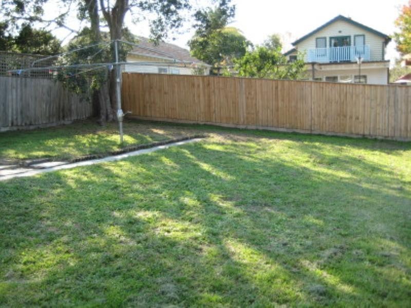 21 Wahroongaa Road, Murrumbeena VIC 3163