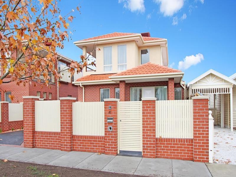 2/2 Ardyne Street, Murrumbeena VIC 3163