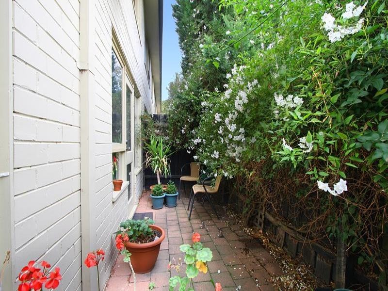 4/184 Neerim Road, Carnegie VIC 3163