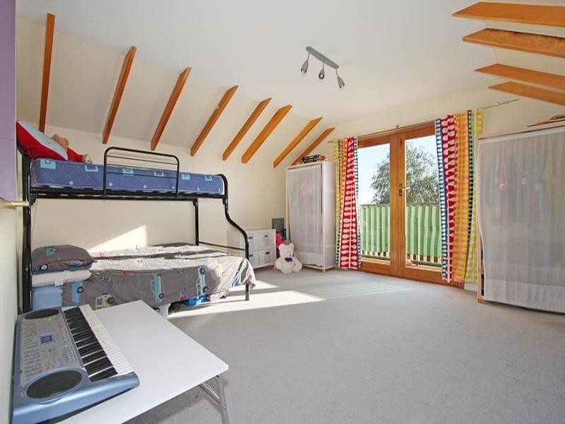 9 Abbeygate Street, Oakleigh VIC 3166