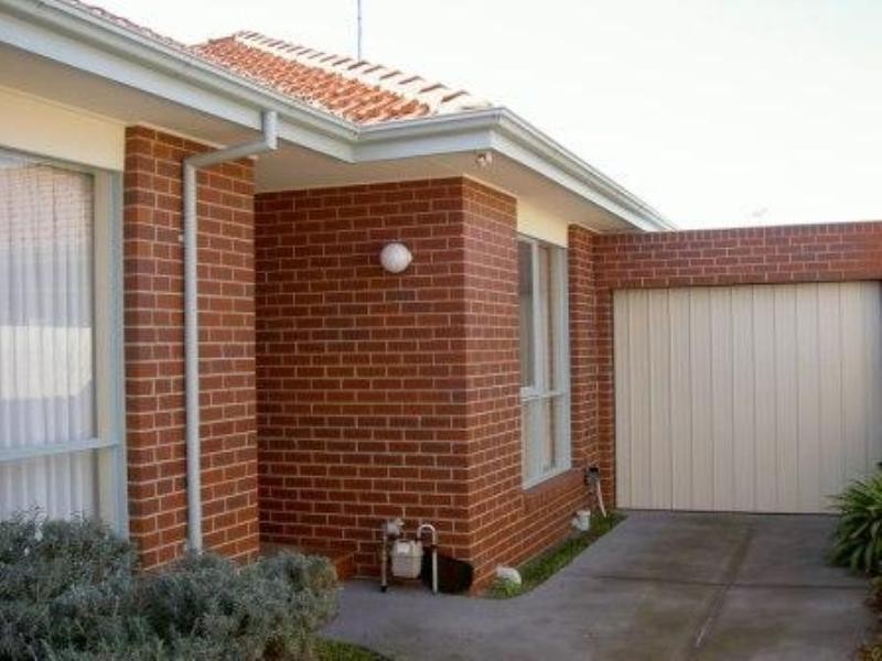 8C Yendon Road, Carnegie VIC 3163