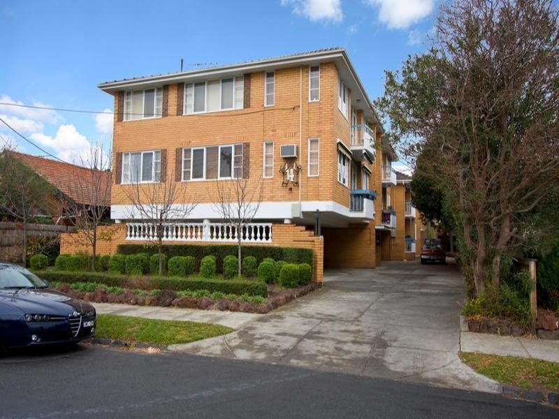 2/14 Sebastopol Street, Caulfield North VIC 3161