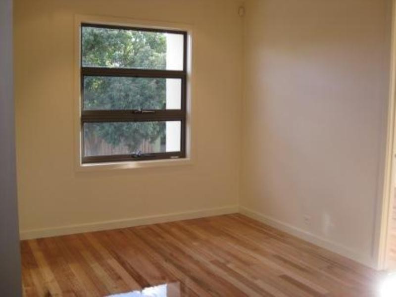 2A Jean Street, Bentleigh VIC 3204