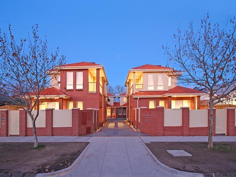 2 Ardyne Street, Murrumbeena VIC 3163