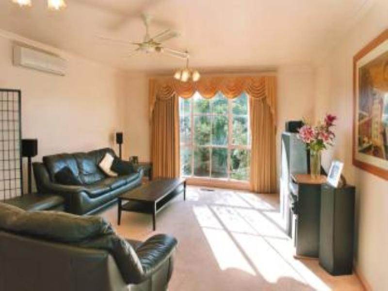 1/5 Wild Cherry Road, Ormond VIC 3204