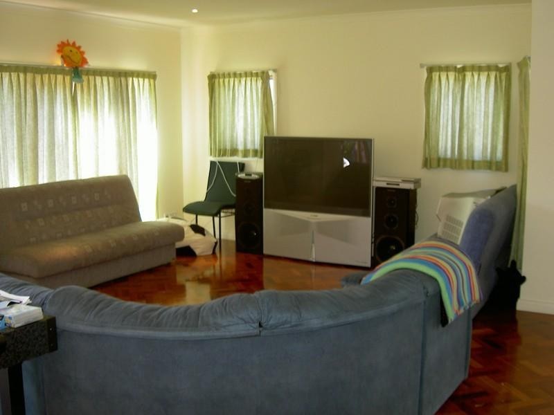 1/7 Bletchley Road, Hughesdale VIC 3166