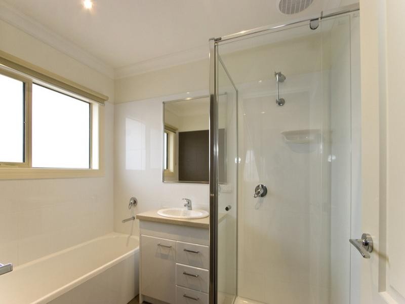 2 Ardyne Street, Murrumbeena VIC 3163