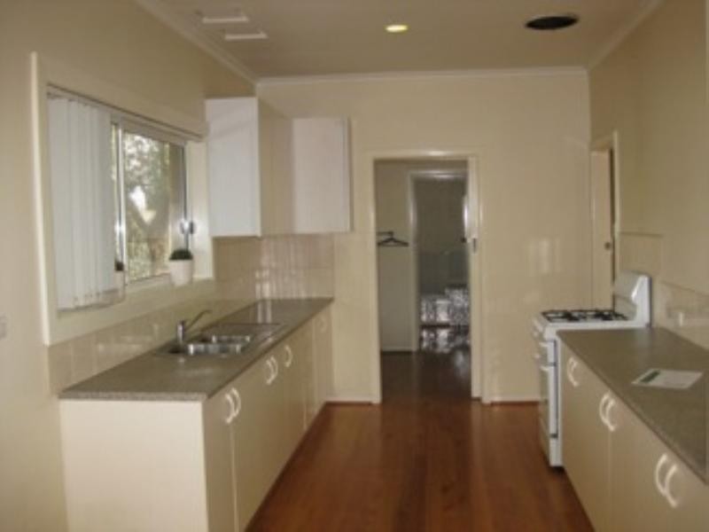 1/11 Timmings Street, Chadstone VIC 3148