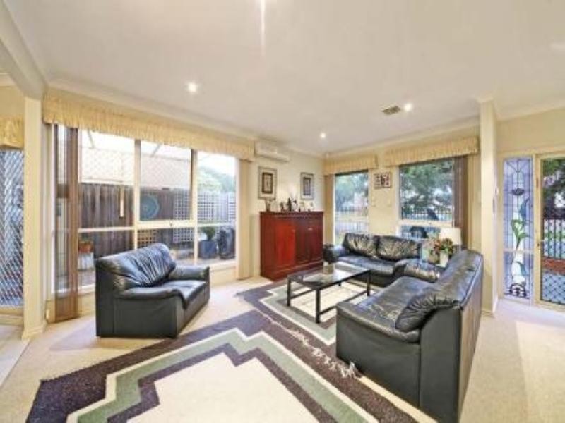 1/17 Wheeler Street, Ormond VIC 3204