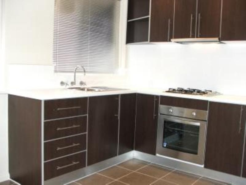 11/11 Brentwood Street, Bentleigh VIC 3204