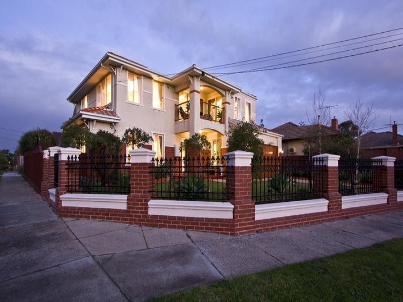 60 Reid Street, Murrumbeena VIC 3163