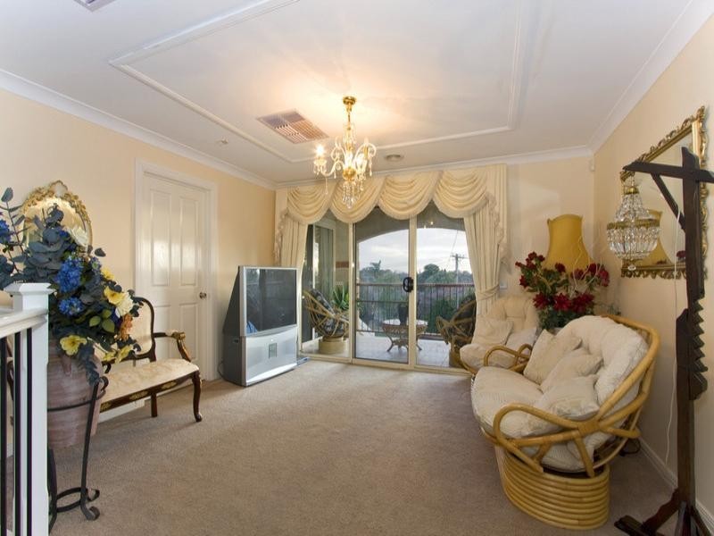 60 Reid Street, Murrumbeena VIC 3163