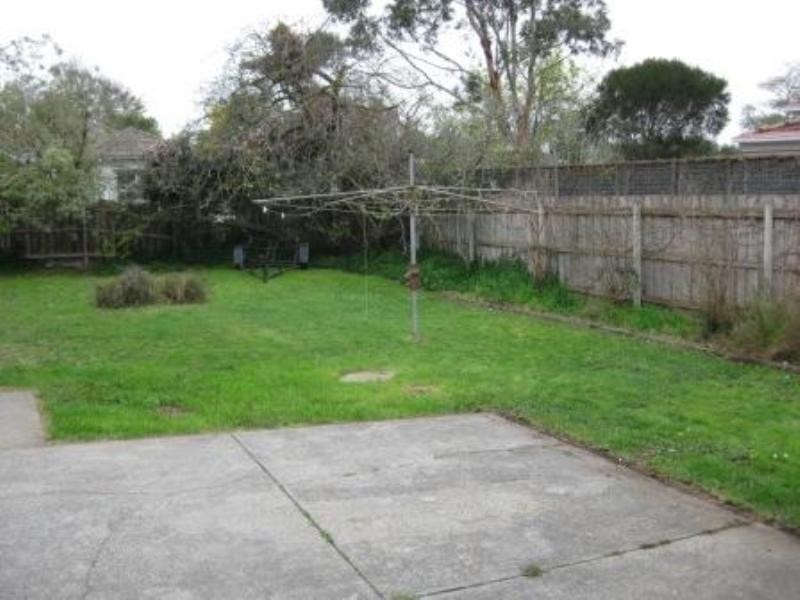 25 Sycamore Street, Malvern East VIC 3145