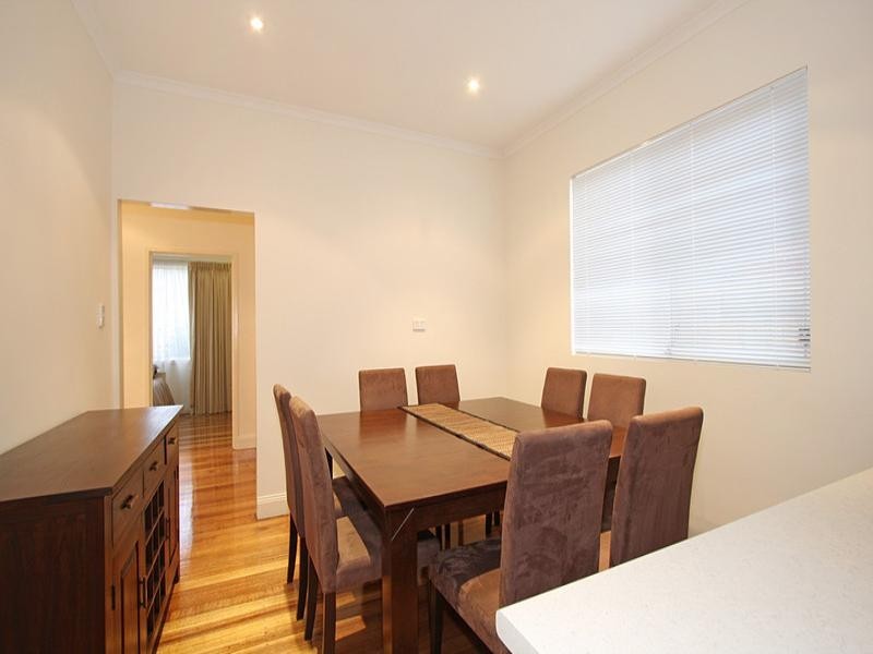 1/25 Simmonds Street, Hughesdale VIC 3166