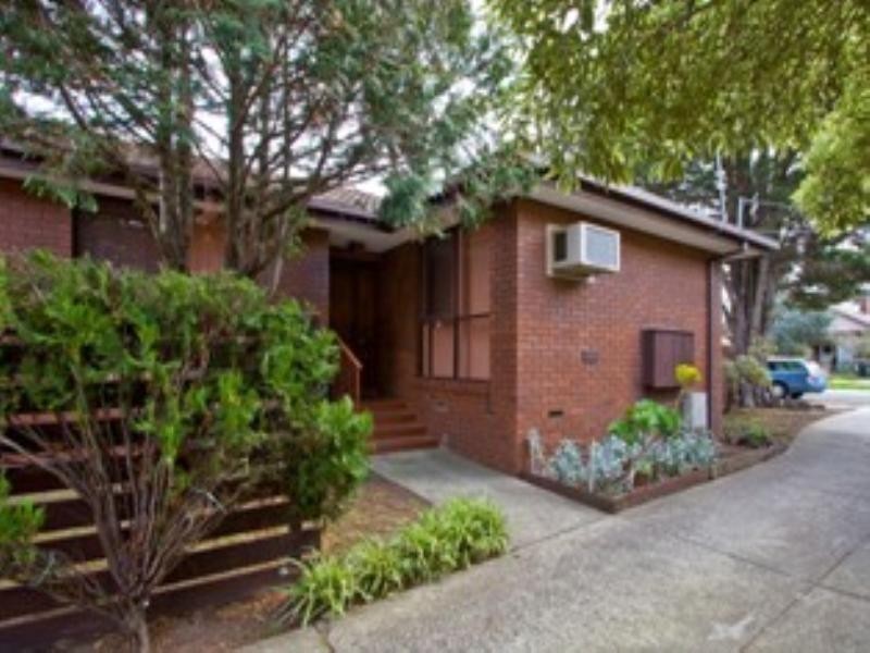 1/75 Coorigil Road, Carnegie VIC 3163