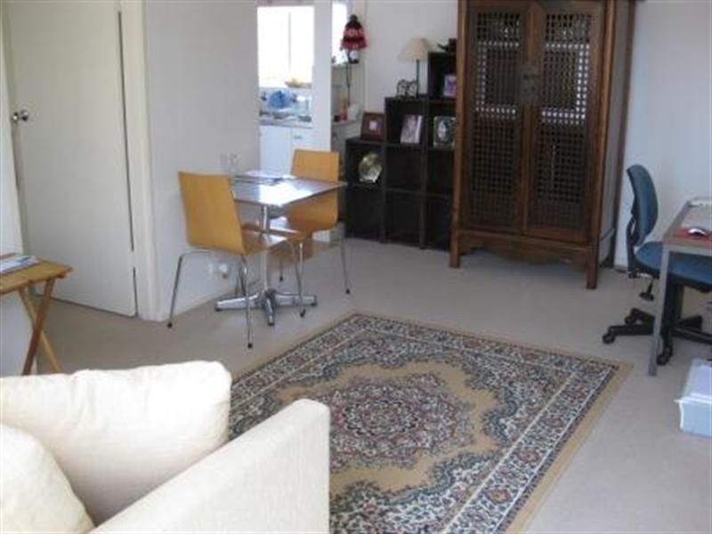 9/9 Waratah Avenue, Glen Huntly VIC 3163