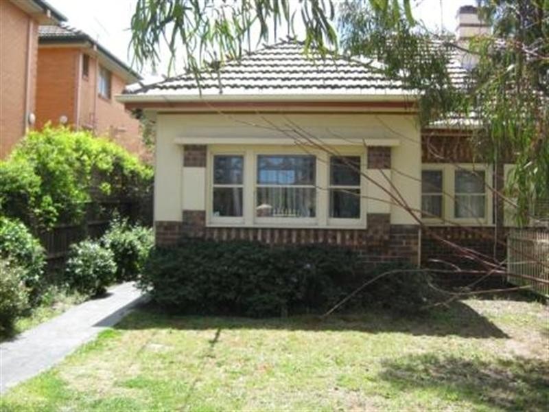 1/40-42 Woornack Road, Carnegie VIC 3163