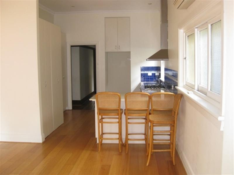 1/40-42 Woornack Road, Carnegie VIC 3163