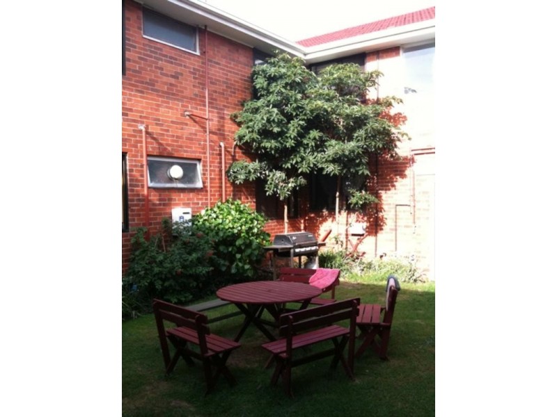 11/11 Brentwood Street, Moorabbin VIC 3189