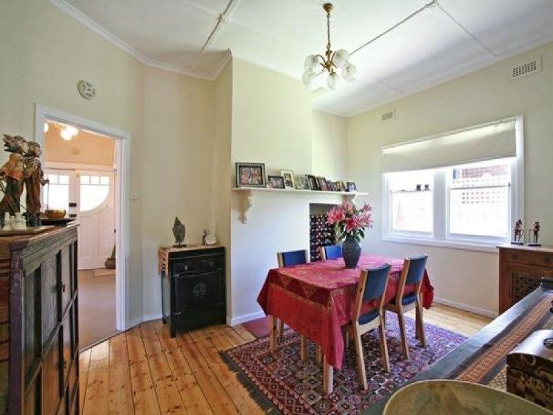 76 Oakleigh Road, Carnegie VIC 3163