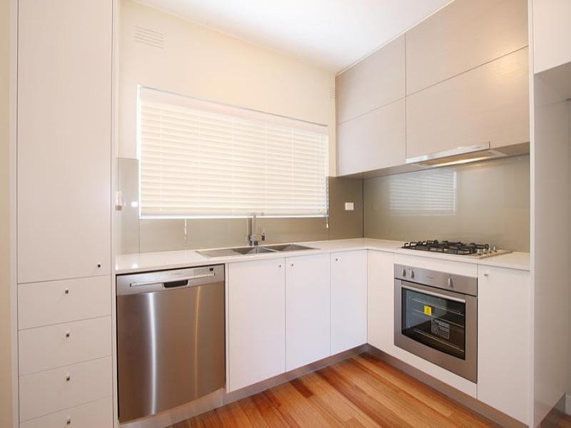 6/16 Station Street, Mentone VIC 3194