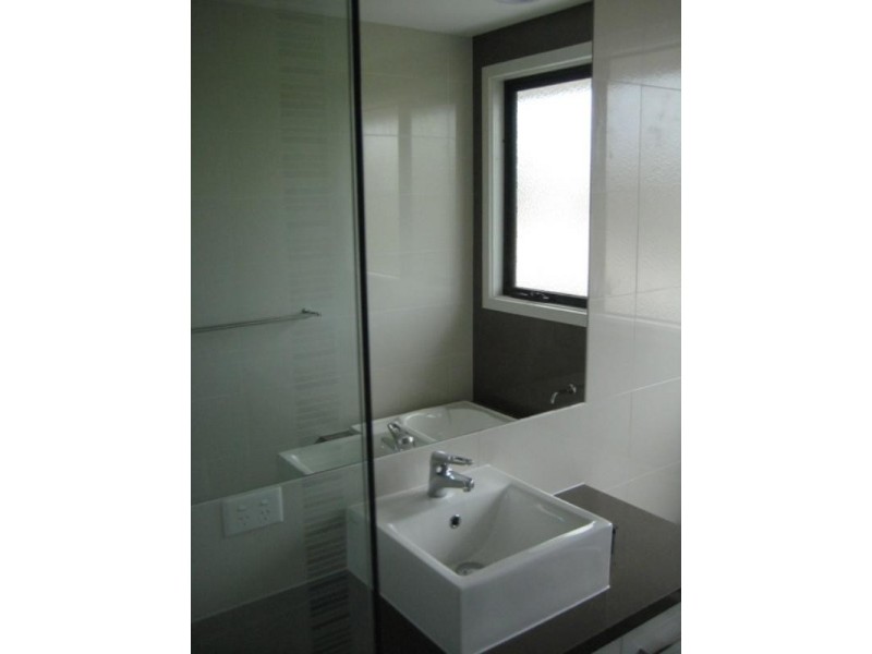 12 Lonsdale Avenue, Hampton East VIC 3188