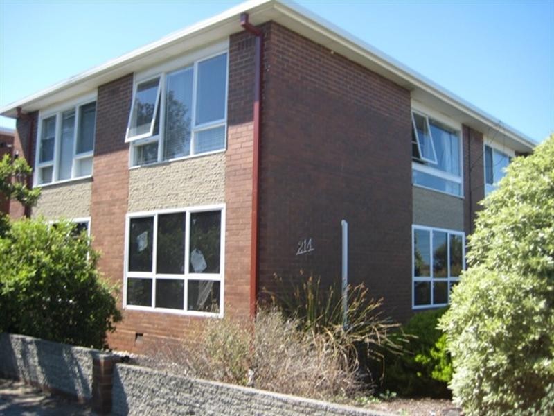 6/214 Huntingdale Road, Huntingdale VIC 3166