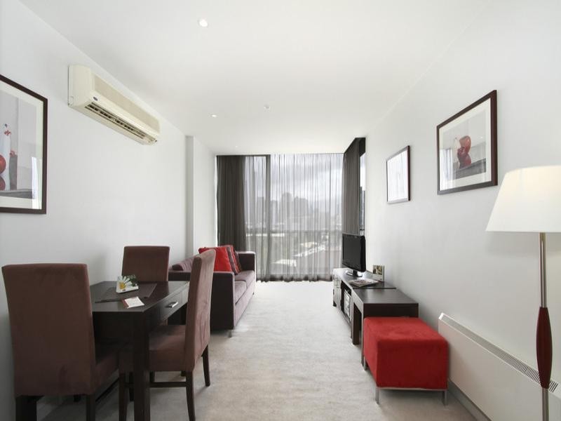 1009/8 Dorcas Street, South Melbourne VIC 3205